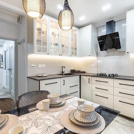 Apartments Letna, Ac&Garage 89M2 קושיצה