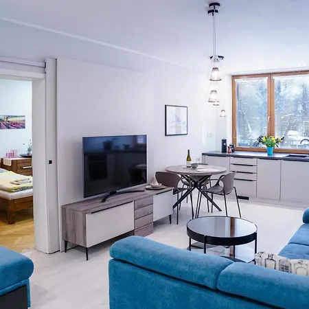 Letna, Ac & Garage 89m2 And 44m2 Apartmán