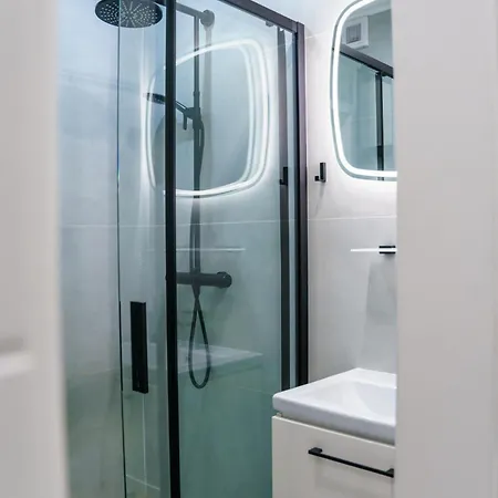 Apartmán Letna, Ac & Garage 89m2 And 44m2