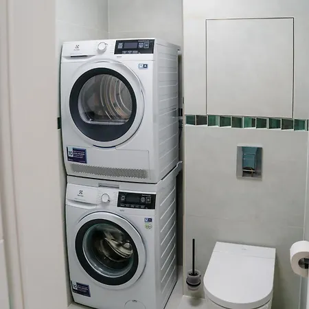 Letna, Ac & Garage 89m2 And 44m2 *