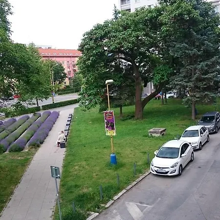 Letna, Ac & Garage 89m2 And 44m2 Košice